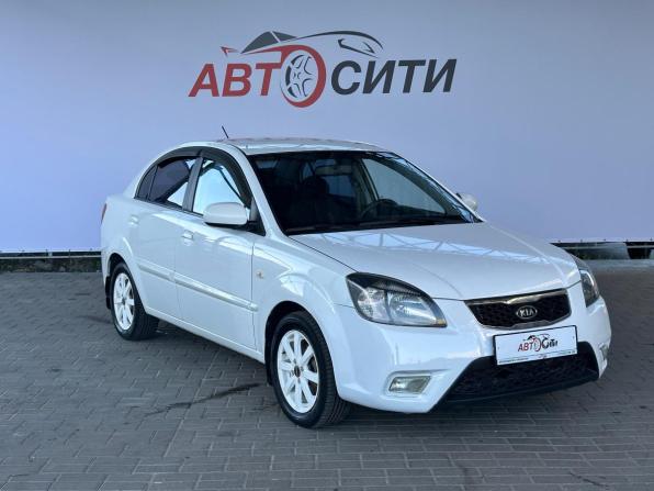 Kia Rio II Рестайлинг с пробегом 2010 года, цена 540 000 рублей, 180000 км, седан, Автокод Объявления
