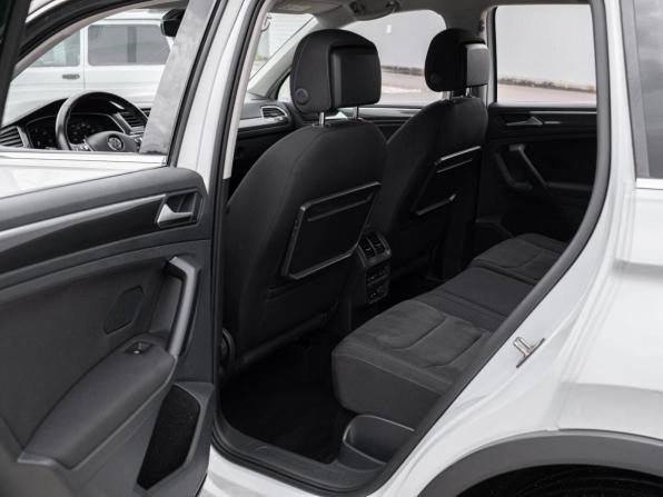 Volkswagen Tiguan II с пробегом 2018 года, цена 2 849 000 рублей, 106526 км, внедорожник, Автокод Объявления
