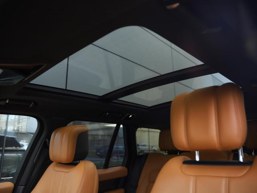 Land Rover Range Rover IV Рестайлинг Санкт-Петербург  - изображение 30
