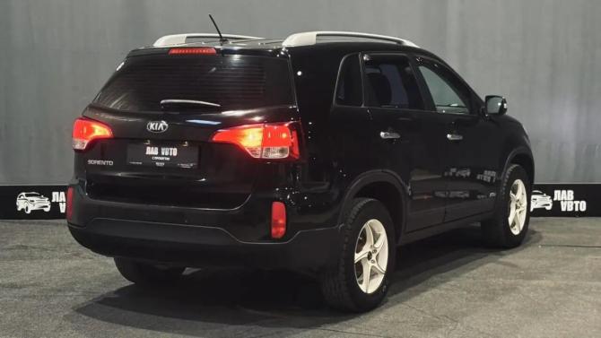 Kia Sorento II Рестайлинг с пробегом 2013 года, цена 1 650 000 рублей, 169000 км, внедорожник, Автокод Объявления