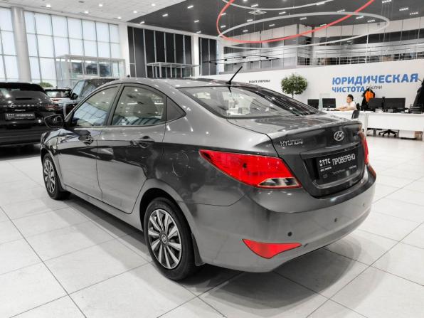 Hyundai Solaris I Рестайлинг с пробегом 2015 года, цена 800 000 рублей, 132308 км, седан, Автокод Объявления