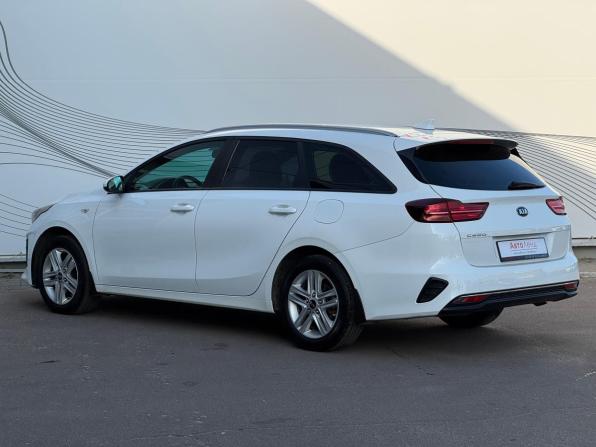 Kia Ceed III с пробегом 2019 года, цена 1 700 000 рублей, 73215 км, универсал, Автокод Объявления