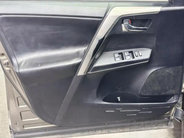 Toyota RAV4 IV (XA40) с пробегом 2014 года, цена 1 309 000 рублей, 292302 км, внедорожник, Автокод Объявления