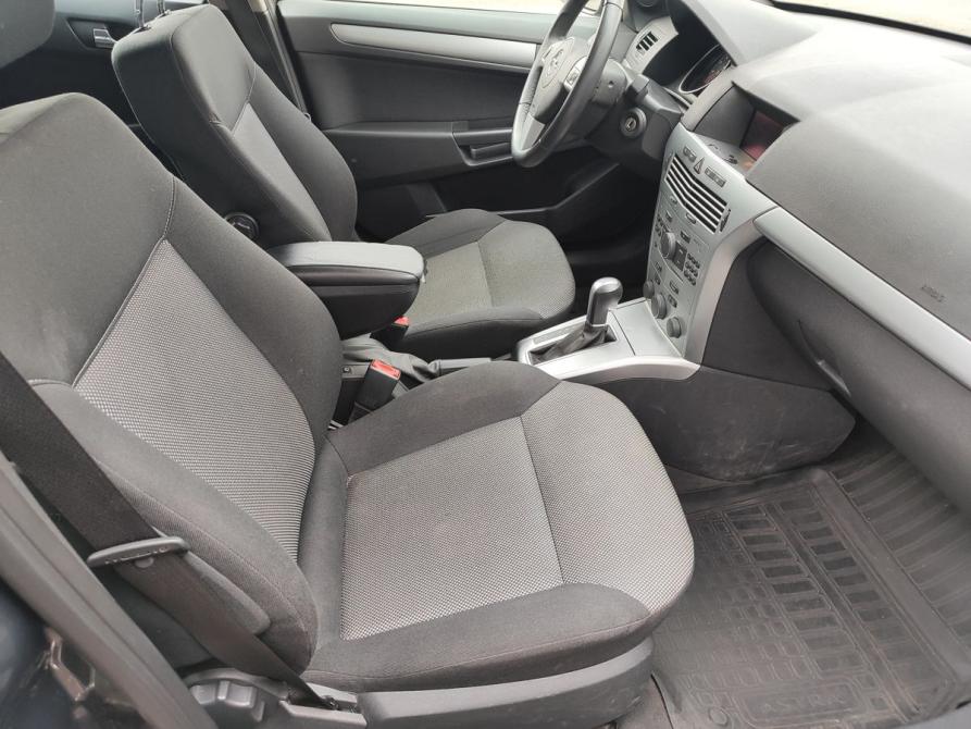 Opel Astra H Рестайлинг Москва  - изображение 9