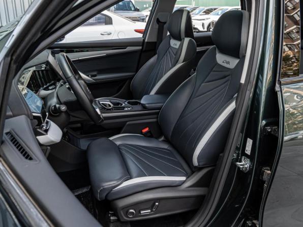 Geely Atlas II с пробегом 2024 года, цена 2 795 000 рублей, 16549 км, внедорожник, Автокод Объявления