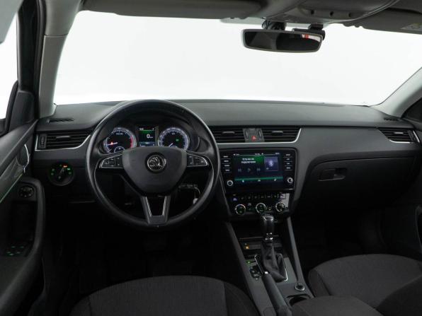 Skoda Octavia III (A7) Рестайлинг с пробегом 2018 года, цена 1 900 046 рублей, 113699 км, лифтбек, Автокод Объявления