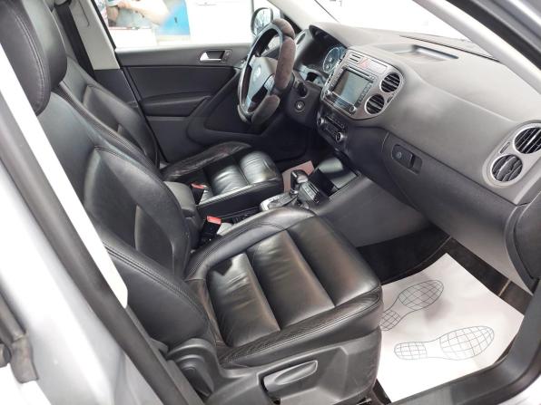 Volkswagen Tiguan I с пробегом 2010 года, цена 1 100 000 рублей, 155319 км, внедорожник, Автокод Объявления