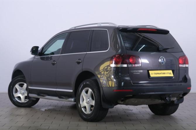 Volkswagen Touareg I Рестайлинг с пробегом 2009 года, цена 1 119 000 рублей, 265000 км, внедорожник, Автокод Объявления