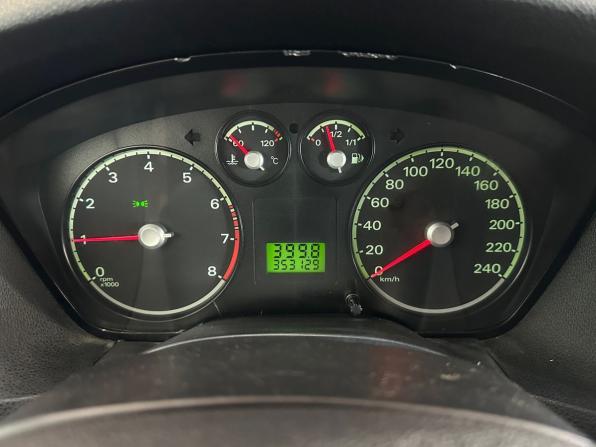 Ford Focus II с пробегом 2005 года, цена 320 000 рублей, 353127 км, хэтчбек, Автокод Объявления