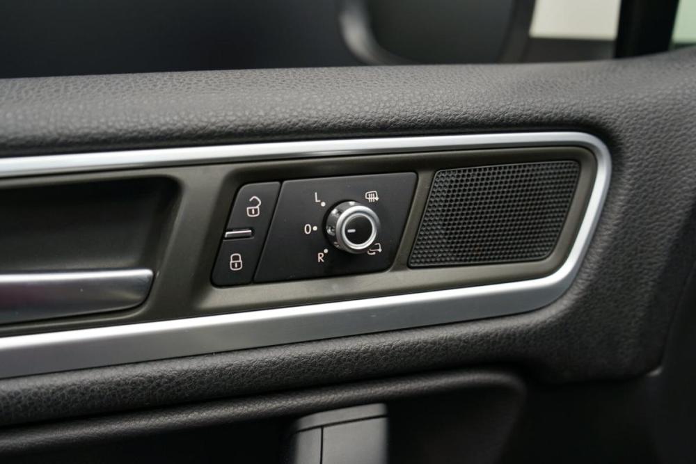 Volkswagen Touareg II Крым  - изображение 12