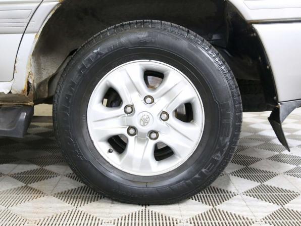 Toyota Land Cruiser 100 Series Рестайлинг 2 с пробегом 2006 года, цена 1 650 000 рублей, 470000 км, внедорожник, Автокод Объявления