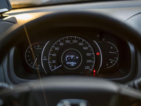 Honda CR-V IV Рестайлинг с пробегом 2015 года, цена 1 590 000 рублей, 294081 км, внедорожник, Автокод Объявления