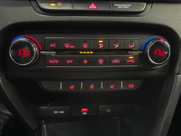 Kia Ceed III с пробегом 2020 года, цена 1 620 000 рублей, 160354 км, универсал, Автокод Объявления