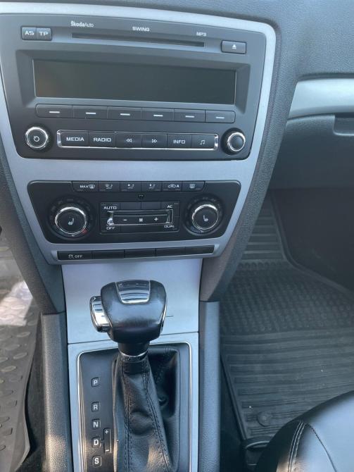 Skoda Octavia II (A5) Рестайлинг Санкт-Петербург  - изображение 6