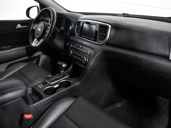 Kia Sportage IV Рестайлинг с пробегом 2018 года, цена 1 871 000 рублей, 196133 км, внедорожник, Автокод Объявления