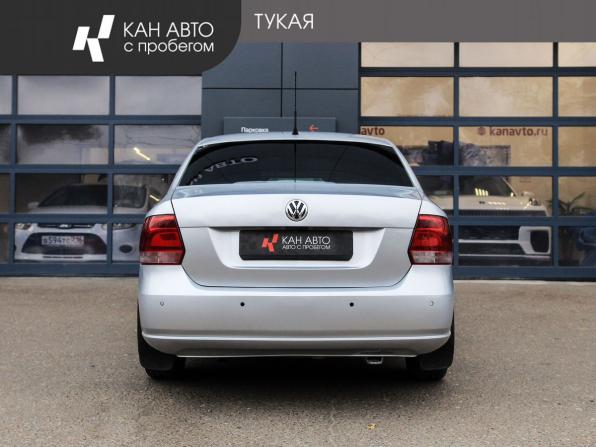 Volkswagen Polo V с пробегом 2012 года, цена 650 000 рублей, 246364 км, седан, Автокод Объявления