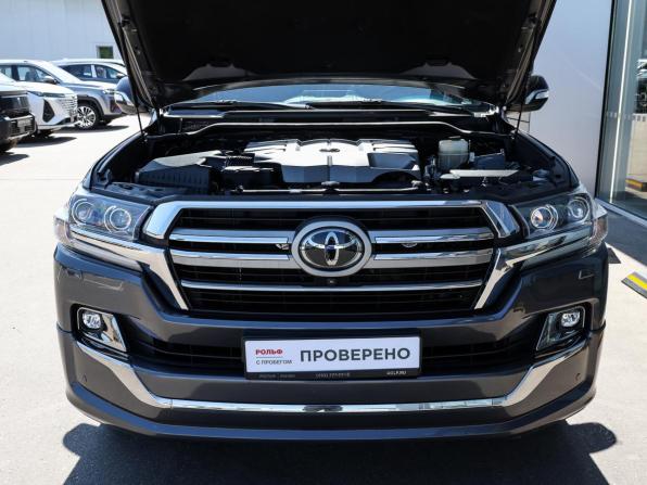 Toyota Land Cruiser 200 Series Рестайлинг 2 с пробегом 2019 года, цена 7 998 000 рублей, 82477 км, внедорожник, Автокод Объявления