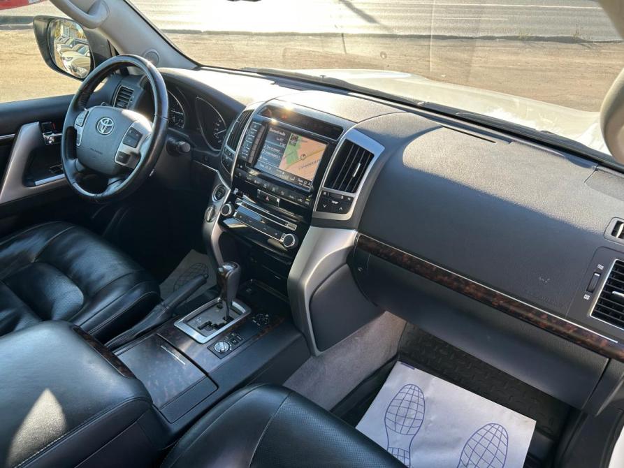 Toyota Land Cruiser 200 Series Рестайлинг 1 Пермь  - изображение 9