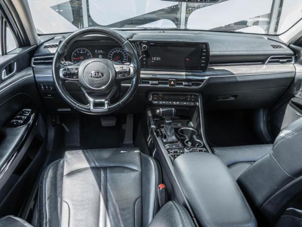 Kia K5 III с пробегом 2020 года, цена 2 368 300 рублей, 76215 км, седан, Автокод Объявления