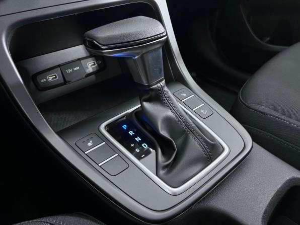 Hyundai Creta I Рестайлинг с пробегом 2021 года, цена 1 997 000 рублей, 68034 км, внедорожник, Автокод Объявления