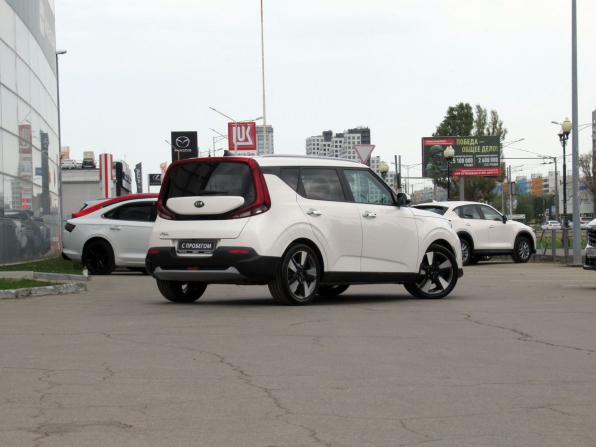Kia Soul III с пробегом 2021 года, цена 2 250 000 рублей, 42319 км, хэтчбек, Автокод Объявления