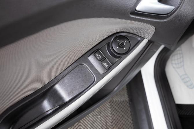 Ford Focus III с пробегом 2013 года, цена 759 000 рублей, 192982 км, универсал, Автокод Объявления