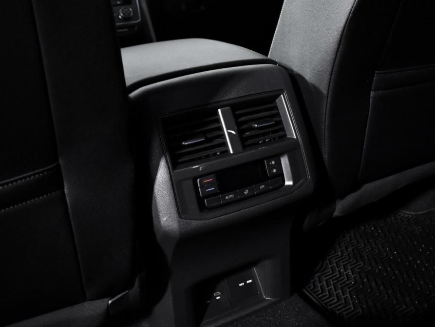 Volkswagen Atlas I Рестайлинг Санкт-Петербург  - изображение 13