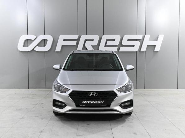 Hyundai Solaris II с пробегом 2019 года, цена 1 299 000 рублей, 171093 км, седан, Автокод Объявления