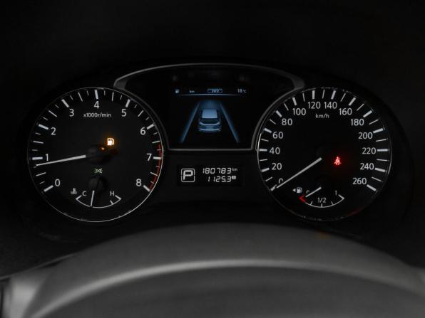 Nissan Pathfinder IV с пробегом 2015 года, цена 1 770 000 рублей, 180748 км, внедорожник, Автокод Объявления