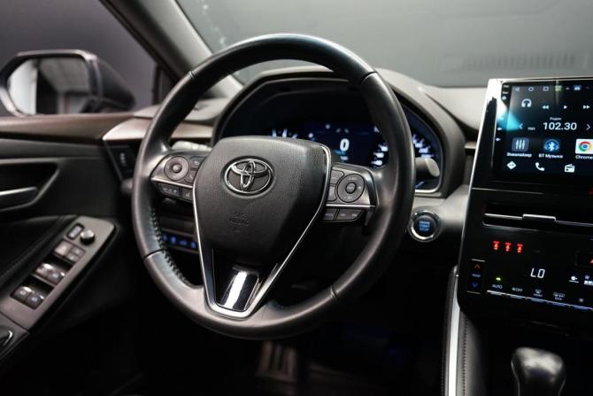 Toyota Avalon V с пробегом 2022 года, цена 3 690 000 рублей, 74000 км, седан, Автокод Объявления