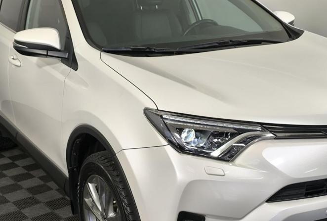 Toyota RAV4 IV (XA40) Рестайлинг с пробегом 2017 года, цена 2 440 000 рублей, 137000 км, внедорожник, Автокод Объявления