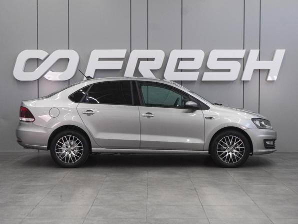 Volkswagen Polo V Рестайлинг с пробегом 2019 года, цена 1 113 000 рублей, 203907 км, седан, Автокод Объявления