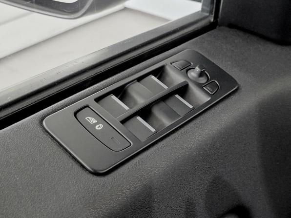 Land Rover Discovery Sport I с пробегом 2015 года, цена 2 000 000 рублей, 173093 км, внедорожник, Автокод Объявления