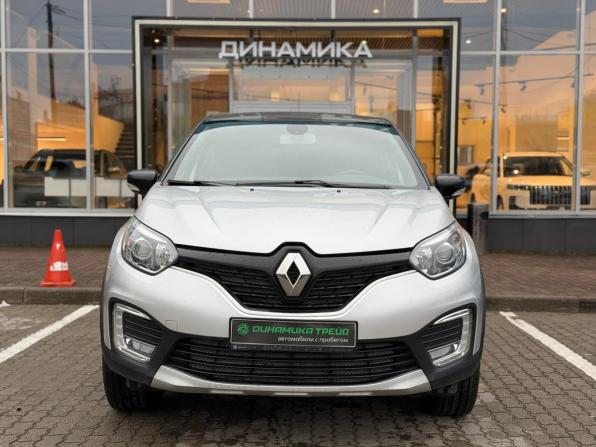 Renault Kaptur I с пробегом 2017 года, цена 1 322 000 рублей, 100148 км, внедорожник, Автокод Объявления