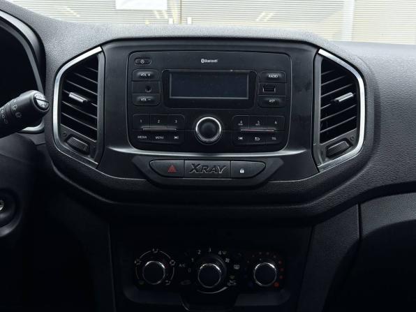 Lada (ВАЗ) XRAY I с пробегом 2019 года, цена 760 000 рублей, 63300 км, хэтчбек, Автокод Объявления