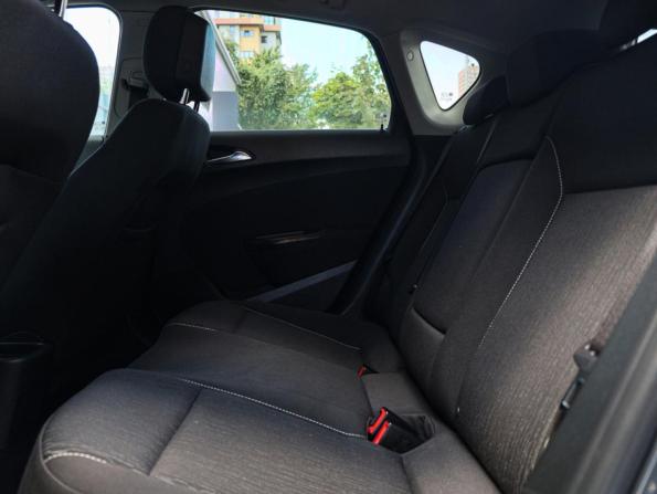 Opel Astra J с пробегом 2012 года, цена 700 000 рублей, 152672 км, хэтчбек, Автокод Объявления