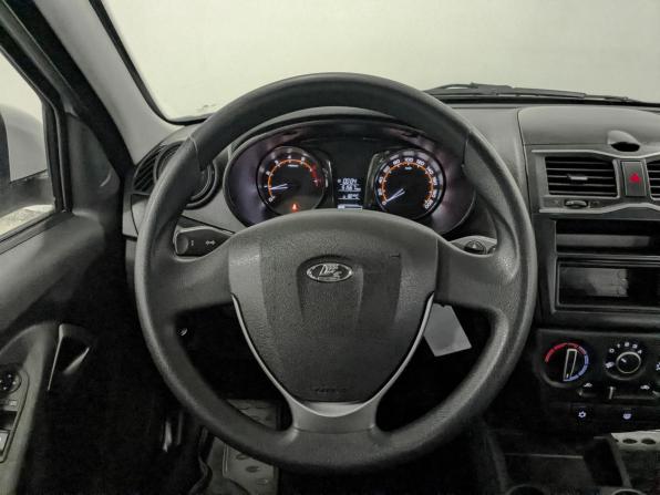 Lada (ВАЗ) Granta I Рестайлинг с пробегом 2024 года, цена 730 000 рублей, 51561 км, седан, Автокод Объявления