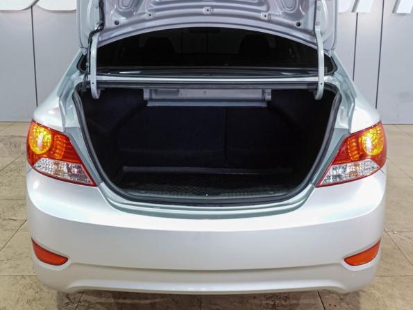 Hyundai Solaris I с пробегом 2014 года, цена 849 000 рублей, 114028 км, седан, Автокод Объявления