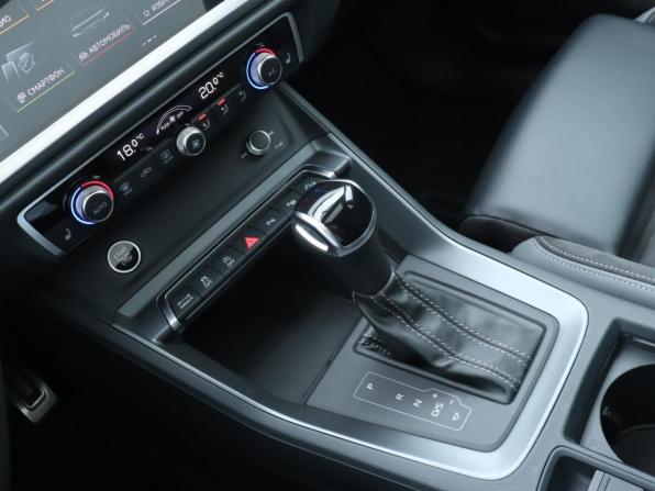 Audi Q3 II (F3) с пробегом 2022 года, цена 4 244 000 рублей, 53520 км, внедорожник, Автокод Объявления