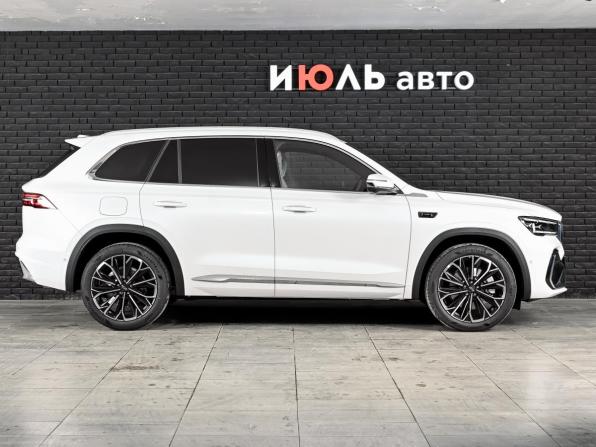 Geely Monjaro I Рестайлинг 2 с пробегом 2026 года, цена 4 230 000 рублей, 34 км, внедорожник, Автокод Объявления