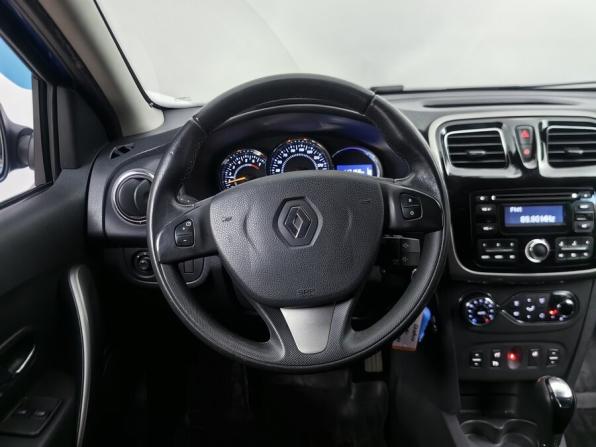 Renault Sandero II с пробегом 2016 года, цена 968 000 рублей, 117000 км, хэтчбек, Автокод Объявления