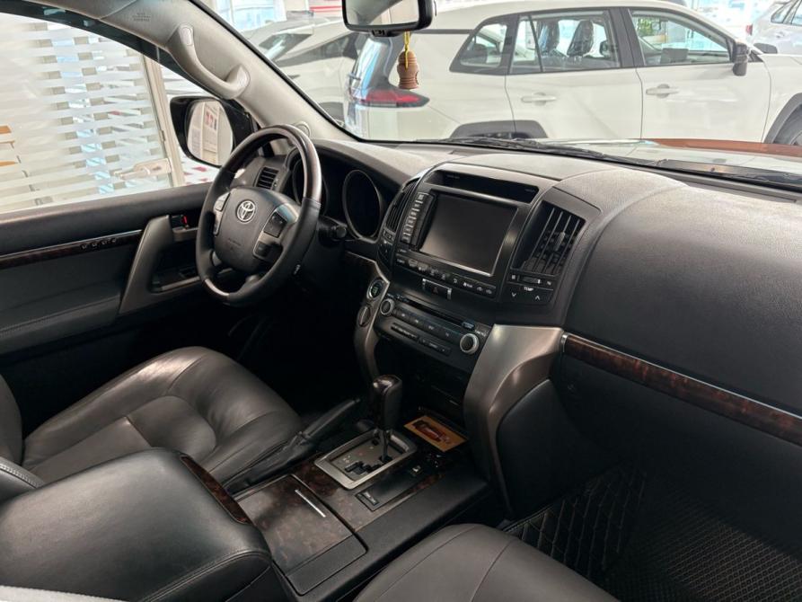 Toyota Land Cruiser 200 Series Омск  - изображение 16