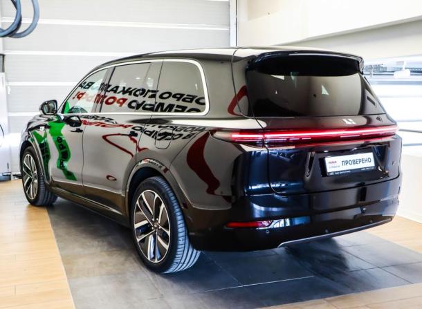 Li Auto (Lixiang) L9 I с пробегом 2023 года, цена 6 893 000 рублей, 66963 км, внедорожник, Автокод Объявления