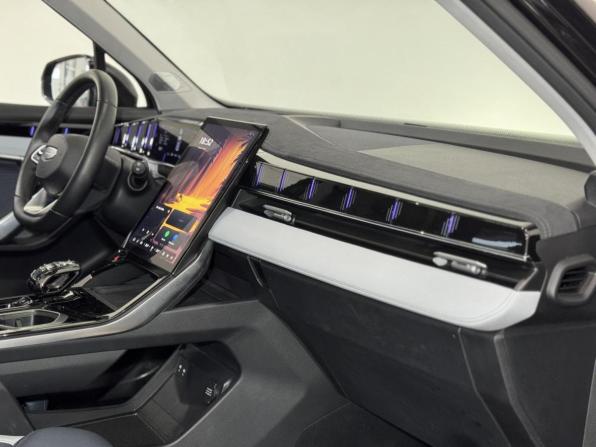 Geely Atlas II с пробегом 2024 года, цена 2 929 000 рублей, 39479 км, внедорожник, Автокод Объявления