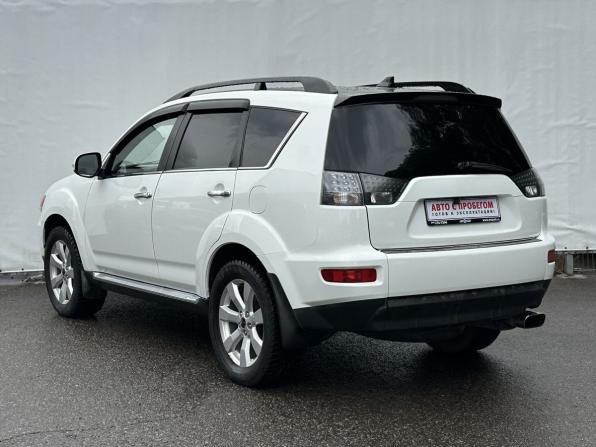Mitsubishi Outlander II Рестайлинг с пробегом 2012 года, цена 1 270 000 рублей, 292632 км, внедорожник, Автокод Объявления