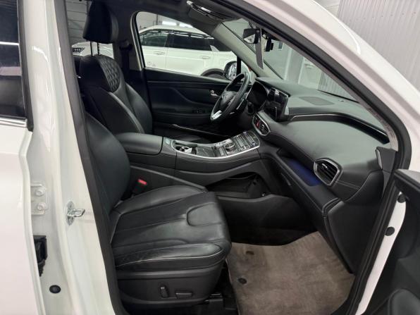 Hyundai Santa Fe IV Рестайлинг с пробегом 2021 года, цена 3 997 000 рублей, 33550 км, внедорожник, Автокод Объявления