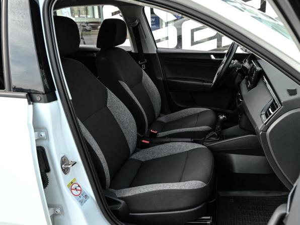 Skoda Rapid II с пробегом 2021 года, цена 1 299 000 рублей, 80138 км, лифтбек, Автокод Объявления