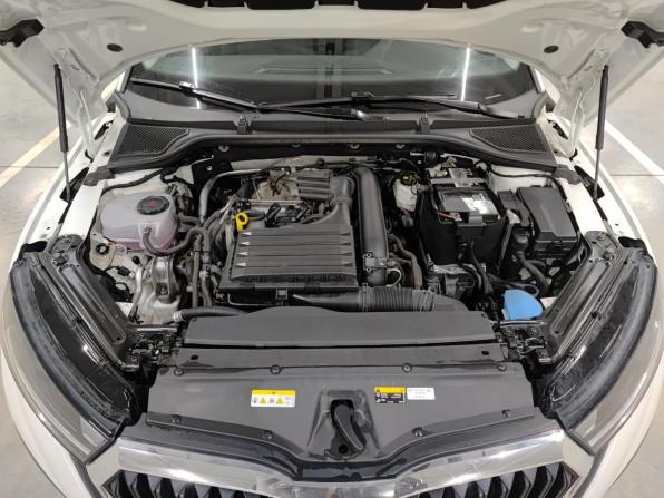 Skoda Octavia IV (A8) с пробегом 2021 года, цена 2 520 000 рублей, 103041 км, лифтбек, Автокод Объявления