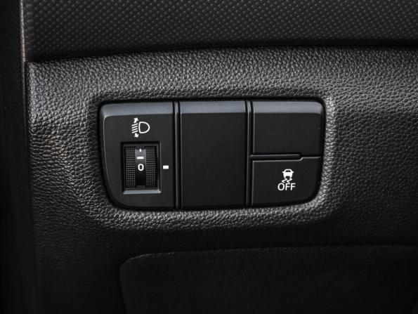 Hyundai Creta I с пробегом 2017 года, цена 1 879 000 рублей, 135911 км, внедорожник, Автокод Объявления