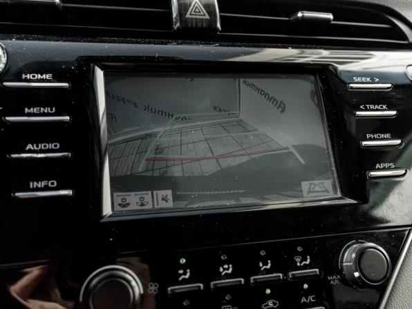 Toyota Camry VIII (XV70) с пробегом 2018 года, цена 2 450 000 рублей, 117753 км, седан, Автокод Объявления